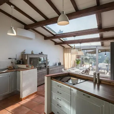 Marghi By Interhome مادجوني
