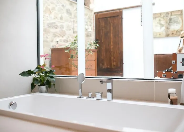 Marghi By Interhome *